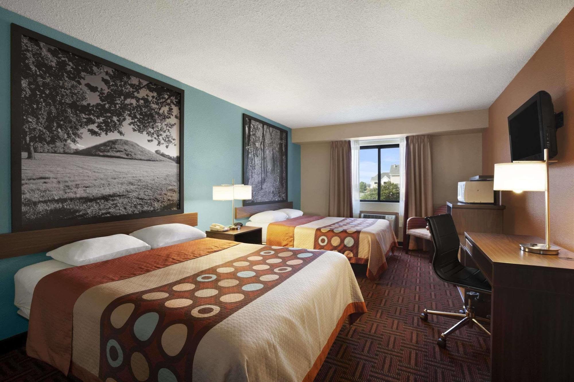 Super 8 By Wyndham Collinsville St. Louis מראה חיצוני תמונה